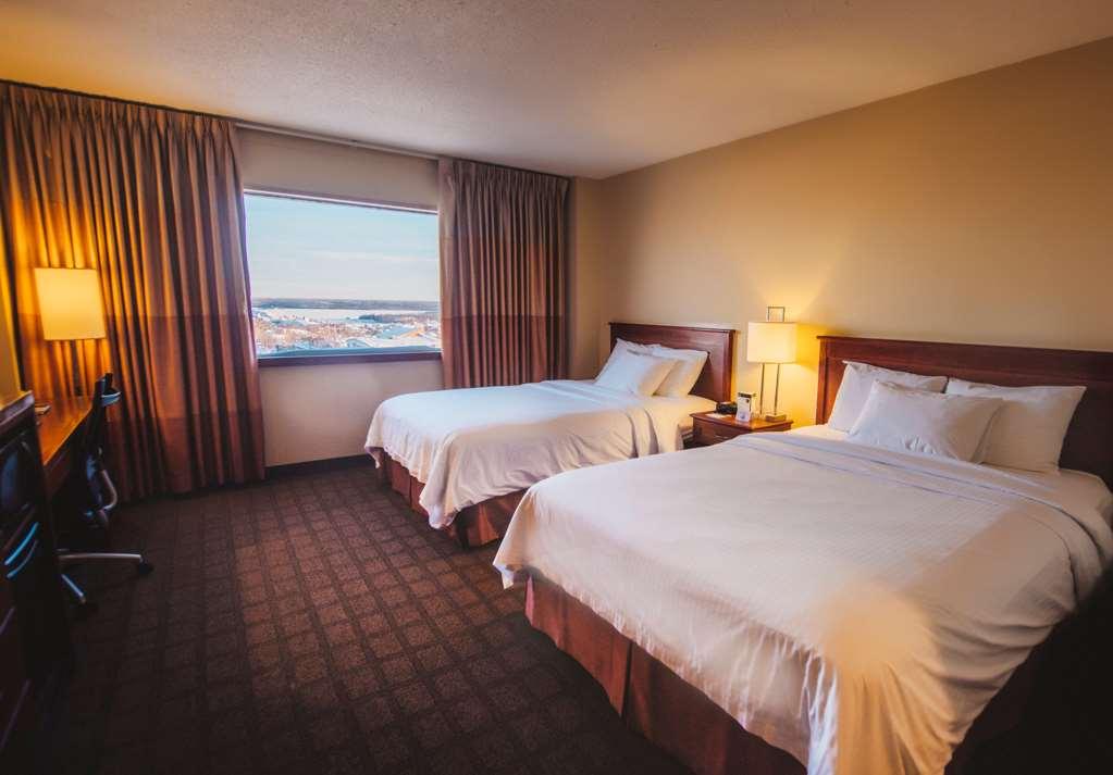 The Explorer Hotel Yellowknife Oda fotoğraf