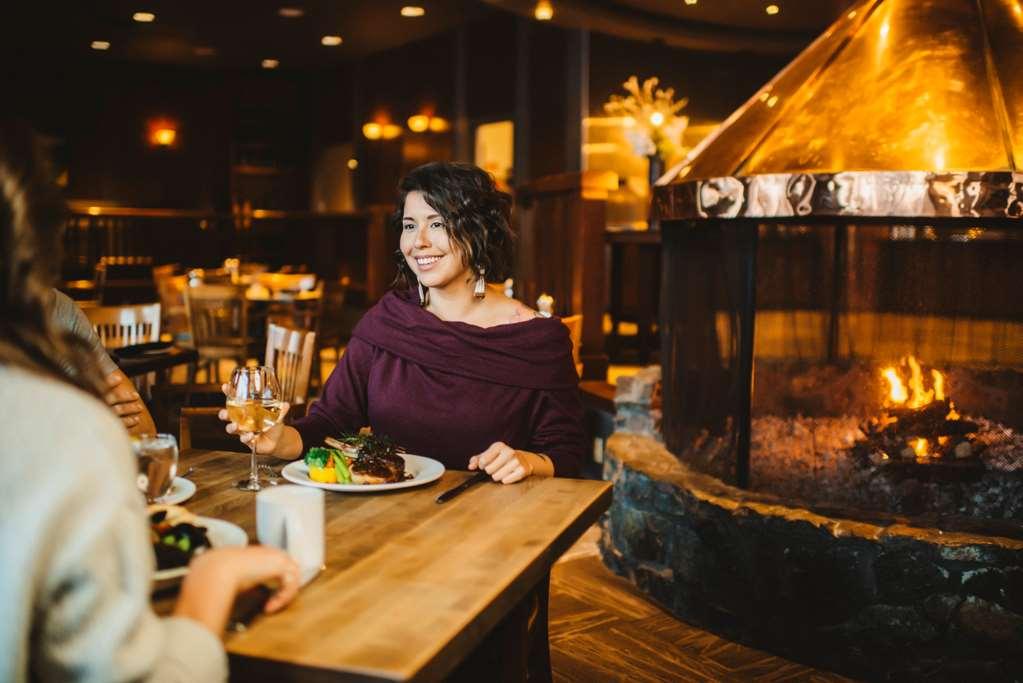 The Explorer Hotel Yellowknife Konforlar fotoğraf