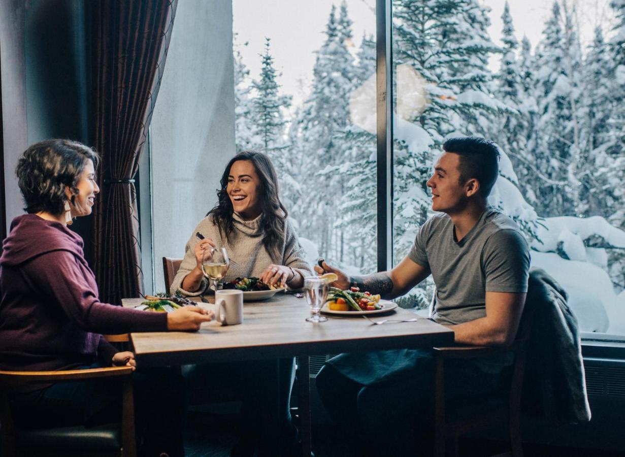 The Explorer Hotel Yellowknife Dış mekan fotoğraf